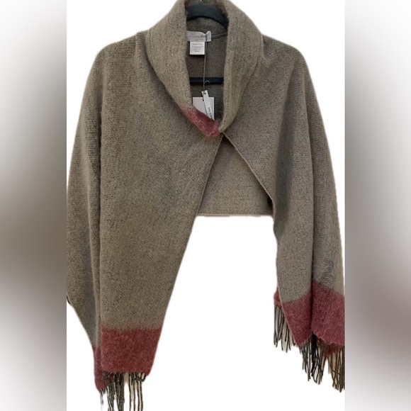 Zighilli, NWT,OS Unique Pullover Wrap 🇮🇹 Perfect for Chilly Nights,MSRP $98 - Picture 13 of 13